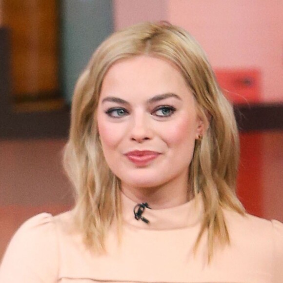 Margot Robbie - People sur le plateau de l'émission "Good Morning America" à New York, le 26 février 2015.
