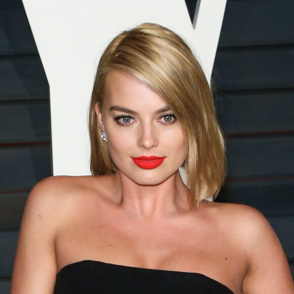 Margot Robbie - People à la soirée "Vanity Fair Oscar Party" à Hollywood, le 22 février 2015.