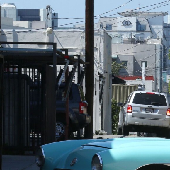 Kendall Jenner et Hailey Baldwin à Los Angeles, le 26 mars 2016.