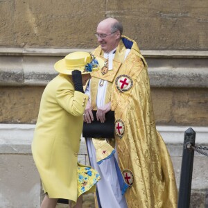 La reine Elizabeth II à la chapelle St George le 27 mars 2016 au château de Windsor pour la messe de Pâques.