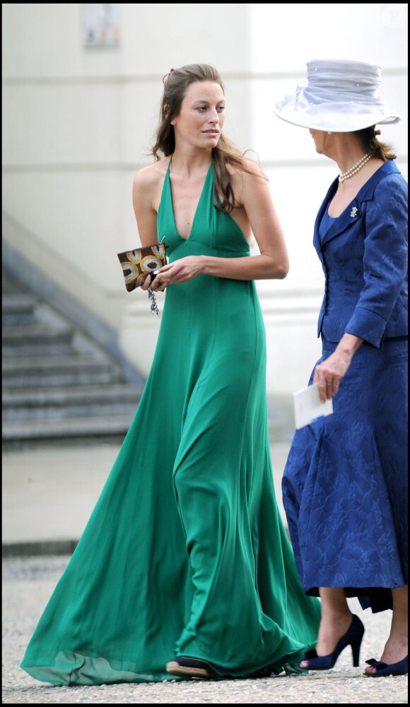Jecca Craig, ex du prince William, au mariage de Nicholas van Cutsem et Alice Haddon Patton en août 2009 à Londres.