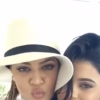 Kylie Jenner et sa soeur Khloé Kardashian fêtent Pâques en famille. Photo publiée sur Snapchat, le 27 mars 2016.