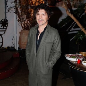 Nicolas Sirkis (chanteur du groupe Indochine) à la Soirée de la 2ème édition "Les étoiles du Parisien" à la Bellevilloise à Paris le 15 décembre 2014.