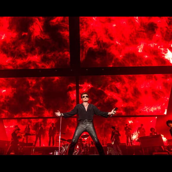 Exclusif : Johnny Hallyday pendant son concert du 26 mars 2016 à Bruxelles, un hommage bouleversant