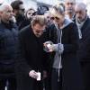 Exclusif : Johnny Hallyday et son épouse Laeticia se recueillent place de la Bourse à Bruxelles le 27 mars 2016