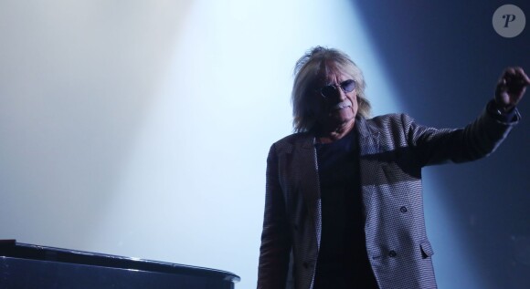 Le chanteur Christophe lors de la 2ème édition de la "Nuit de la déprime" à l'Olympia à Paris le 10 février 2014