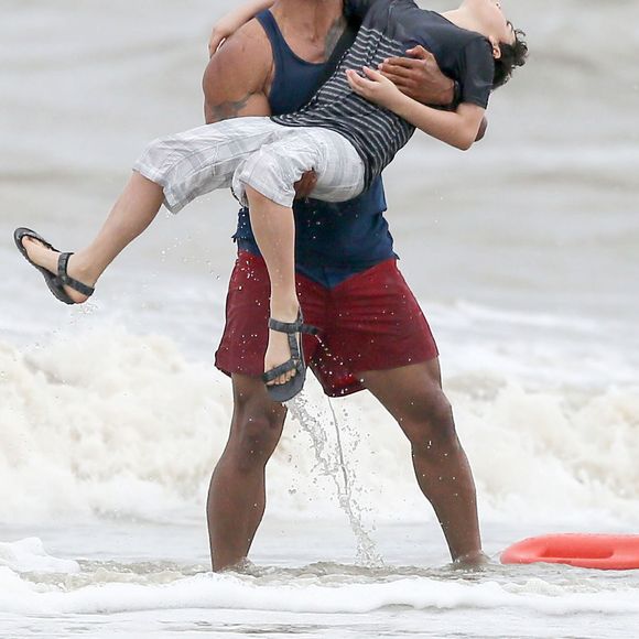 Dwayne Johnson - Les acteurs sur le tournage de 'Baywatch' à Savannah en Georgie, le 30 mars 2016