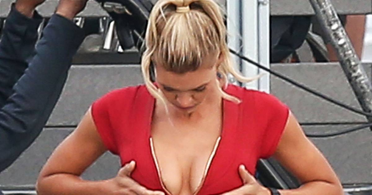 Kelly Rohrbach Baywatch Alerte à Malibu Kelly Rohrbach - Les acteurs sur le tournage de 'Baywatch' à Savannah