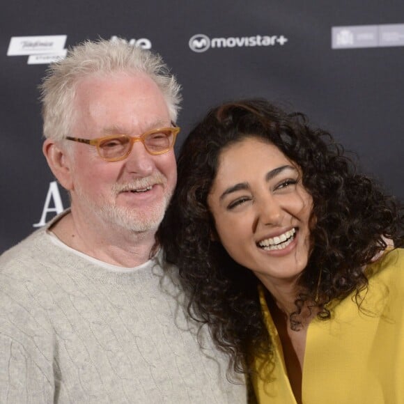 Le réalisateur Hugh Hudson et Golshifteh Farahani au photocall du film "Altamira" à Madrid le 31 mars 2016.