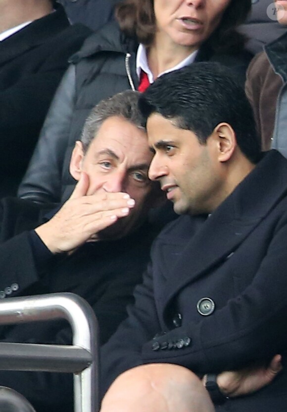 Nicolas Sarkozy et Nasser Al-Khelaïfi au match de football PSG - Nice, au Parc des Princes, à Paris, le 2 avril 2016 © Cyril Moreau/Bestimage