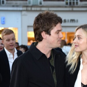 Jessie Wood et Fearne Cotton  au vernissage de l'exposition "Exhibitionism" consacrée aux Rolling Stones à la Saatchi Gallery de Londres, le 4 avril 2016.