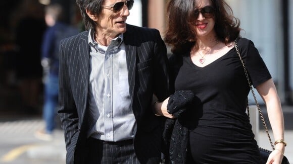 Ronnie Wood, futur papa : "Tous les Rolling Stones sont ravis pour moi"