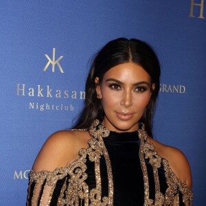 Kim Kardashian lors du 3ème anniversaire du Hakasan nightclub à l'hôtel MGM de Las Vegas le 9 Avril 2016.  Kim Kardashian hosts the 3rd Anniversary party for Hakasan nightclub at the MGM Grand Hotel in Las Vegas on April 9, 2016.09/04/2016 - Las Vegas