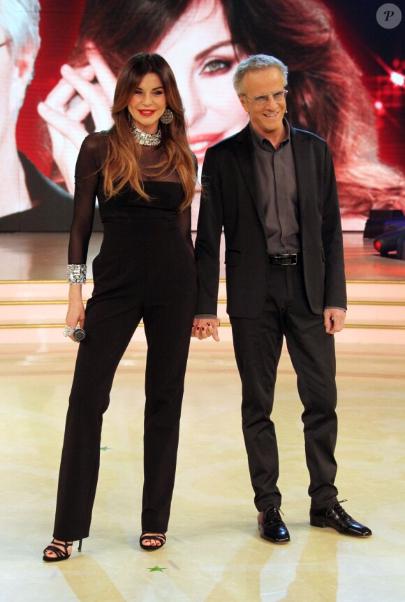 Christopher Lambert avec sa compagne Alba Parietti dans l'émission Danse avec les Stars à Rome, le 9 avril 2016.