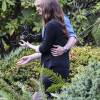 Dakota Johnson et Jamie Dornan sur le tournage du film "Cinquante nuances plus sombres" à Vancouver le 11 avril 2016