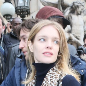 Natalia Vodianova arrive au défilé de mode prêt-à-porter "Stella McCartney", collection automne-hiver 2016/2017, au palais Garnier à Paris. Le 7 mars 2016 © CVS - Veeren / Bestimage