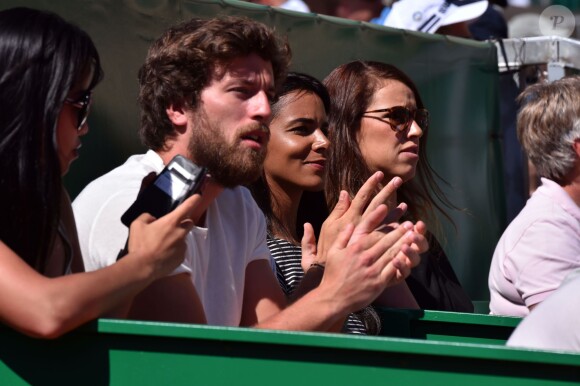 Shy'm a souri puis a souffert, le 14 avril 2016, en voyant son compagnon Benoît Paire se désintégrer lors de son match contre le numéro 2 mondial Andy Murray en huitième de finale du Monte-Carlo Rolex Masters à Roquebrune-Cap-Martin, qu'il a laissé échapper, rattrapé par le stress.