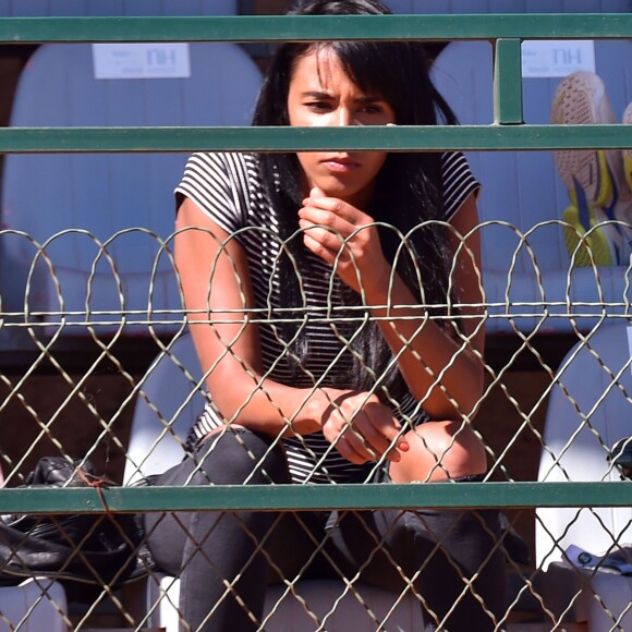 Shy'm a souri puis a souffert, le 14 avril 2016, en voyant son compagnon Benoît Paire se désintégrer lors de son match contre le numéro 2 mondial Andy Murray en huitième de finale du Monte-Carlo Rolex Masters à Roquebrune-Cap-Martin, qu'il a laissé échapper, rattrapé par le stress.