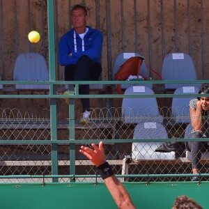 Shy'm a souri puis a souffert, le 14 avril 2016, en voyant son compagnon Benoît Paire se désintégrer lors de son match contre le numéro 2 mondial Andy Murray en huitième de finale du Monte-Carlo Rolex Masters à Roquebrune-Cap-Martin, qu'il a laissé échapper, rattrapé par le stress.