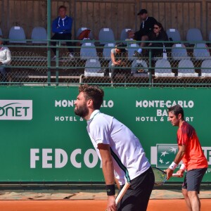 Shy'm a souri puis a souffert, le 14 avril 2016, en voyant son compagnon Benoît Paire se désintégrer lors de son match contre le numéro 2 mondial Andy Murray en huitième de finale du Monte-Carlo Rolex Masters à Roquebrune-Cap-Martin, qu'il a laissé échapper, rattrapé par le stress.