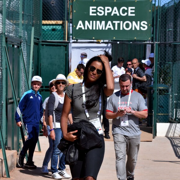 Shy'm a souri puis a souffert, le 14 avril 2016, en voyant son compagnon Benoît Paire se désintégrer lors de son match contre le numéro 2 mondial Andy Murray en huitième de finale du Monte-Carlo Rolex Masters à Roquebrune-Cap-Martin, qu'il a laissé échapper, rattrapé par le stress.