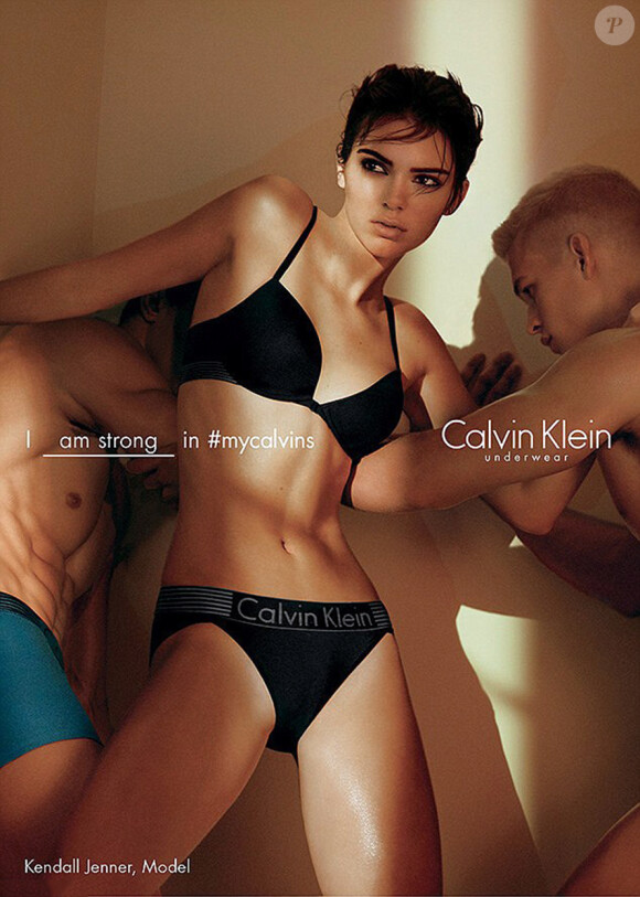 Kendall Jenner pose pour la nouvelle campagne Calvin Klein en février 2016