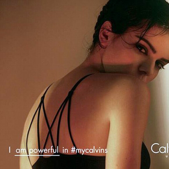 Kendall Jenner pose pour la nouvelle campagne Calvin Klein en février 2016