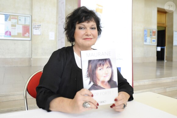 Maurane - Première édition du festival littéraire "Plumes de Stars" à Aix en Provence. Le 13 juin 2015