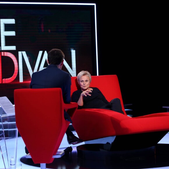 Exclusif - Muriel Robin et Marc-Olivier Fogiel, le 15 avril 2016 sur le tournage de l'émission Le Divan. Diffusion le mardi 19 avril 2016 à 23h10 sur France 3. © Dominique Jacovides