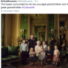 La reine Elizabeth II entourée de ses petits-enfants James, vicomte Severn et Lady Louise Windsor, et ses arrière-petits-enfants Mia Tindall, Charlotte de Cambridge, Savannah Phillips, George de Cambridge et Isla Phillips, photographiés par Annie Leibovitz dans la Salon vert du château de Windsor peu après Pâques. Photo diffusée le 21 avril 2016 à l'occasion du 90e anniversaire de la reine Elizabeth II.