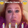 Sharon Gault alias Mama MakeUp, la maquilleuse des stars, a publié une photo d'elle sur sa page Instagram au mois d'avril 2016.