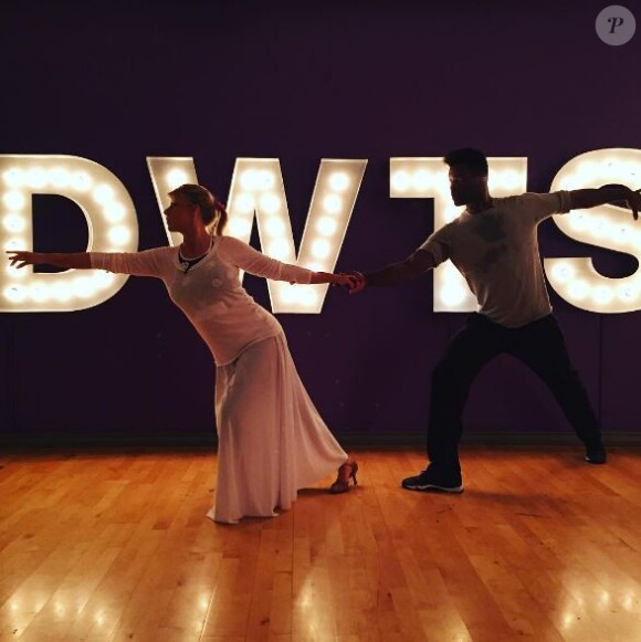Jodie Sweetin et son partenaire en répétitions pour Dancing with the Stars. Instagram, avril 2016