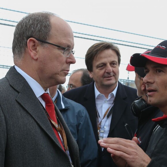 Le prince Albert II de Monaco et Stéphane Sarrazin - L'ePrix 2016 de Paris: un Grand Prix Formule E aux Invalides à Paris, le 23 avril 2016.  Paris ePrix 2016: Formula E race in Paris, France, on April 23rd, 2016.23/04/2016 - Paris