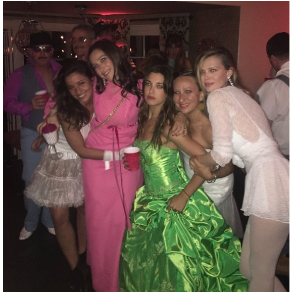 Erin Foster et Jennifer Mayer à la soirée d'anniversaire de Kate Hudson. Photo publiée sur Instagram, le 24 avril 2016