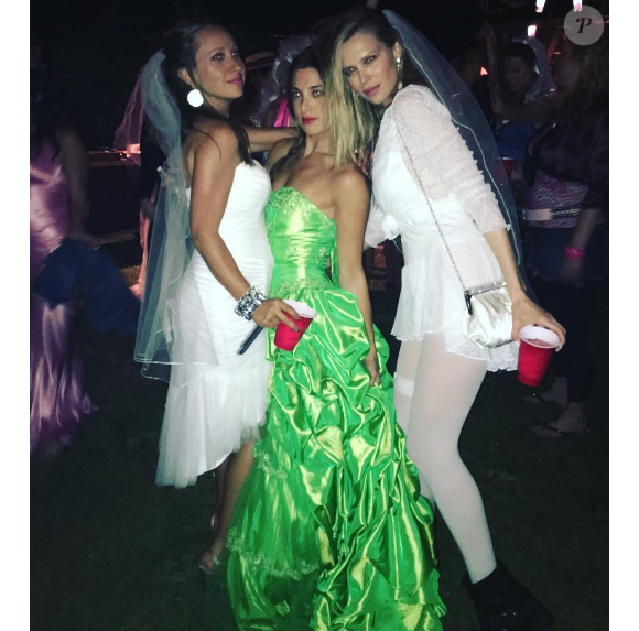 Sara Foster et ses copines Jennifer Meyer et Jamie Schneider lors de la soirée d'anniversaire de Kate Hudson. Photo publiée sur Instagram, le 24 avril 2016