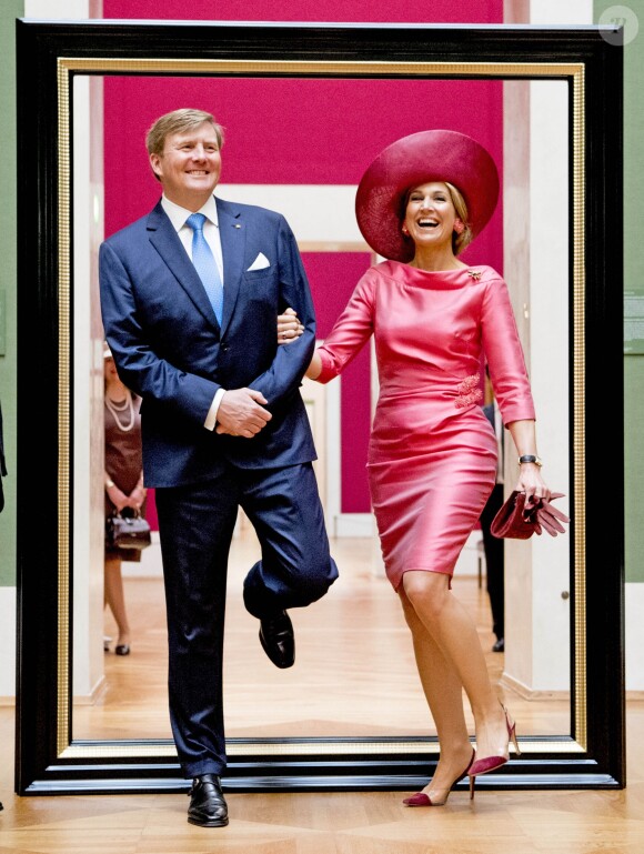 Le roi Willem-Alexander et la reine Maxima des Pays-Bas au musée Alte Pinakothek à Munich le 13 avril 2016
