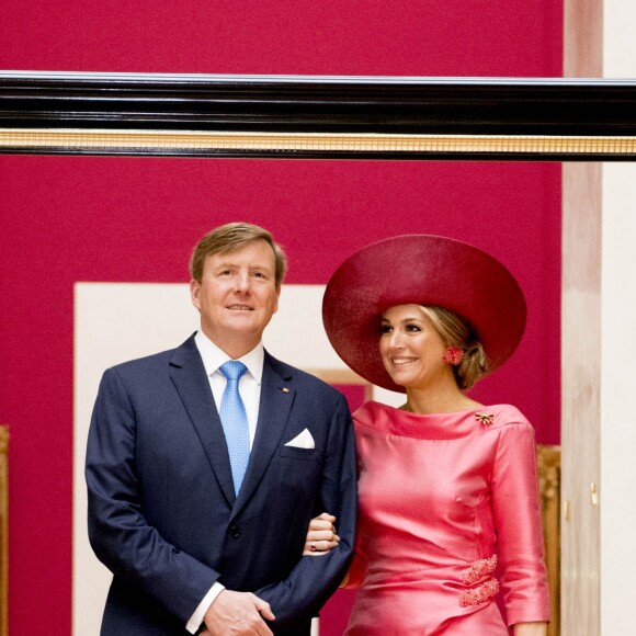 Le roi Willem-Alexander et la reine Maxima des Pays-Bas au musée Alte Pinakothek à Munich le 13 avril 2016