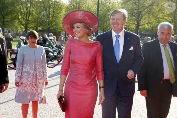 Le roi Willem-Alexander et la reine Maxima des Pays-Bas au musée Alte Pinakothek à Munich le 13 avril 2016