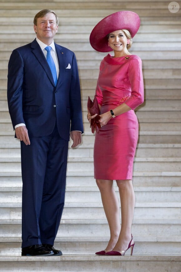 Le roi Willem-Alexander et la reine Maxima des Pays-Bas au musée Alte Pinakothek à Munich le 13 avril 2016