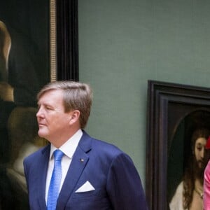 Le roi Willem-Alexander et la reine Maxima des Pays-Bas au musée Alte Pinakothek à Munich le 13 avril 2016