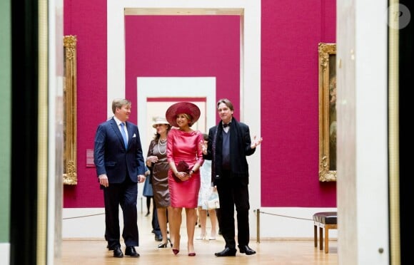 Le roi Willem-Alexander et la reine Maxima des Pays-Bas au musée Alte Pinakothek à Munich le 13 avril 2016