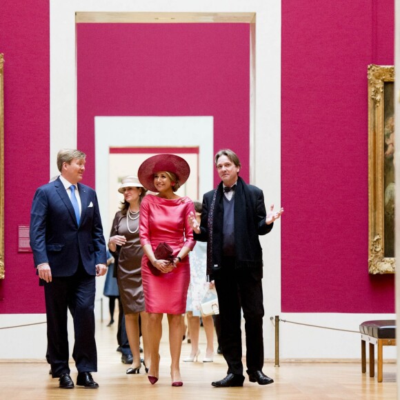 Le roi Willem-Alexander et la reine Maxima des Pays-Bas au musée Alte Pinakothek à Munich le 13 avril 2016