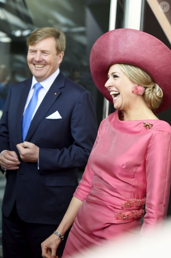 Le roi Willem-Alexander et la reine Maxima des Pays-Bas visitent le groupe BMW à l'occasion du séminaire "Urban Mobility" à Munich. Le 13 avril 2016 13/04/2016 - Munich
