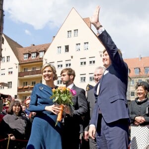 Le roi Willem-Alexander et la reine Maxima des Pays-Bas arrivent à l'hôtel de ville de Nuremberg, à l'occasion de leur voyage officiel en Bavière. Le 14 avril 2016  King Willem-Alexander and Queen Maxima of The Netherlands visit the town hall in Nurenberg, Germany, April 14th, 201614/04/2016 - Nuremberg