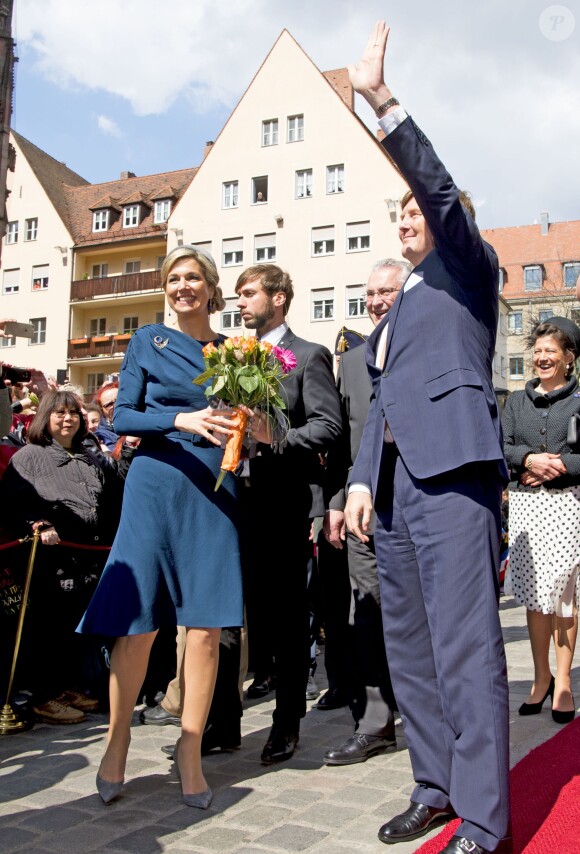 Le roi Willem-Alexander et la reine Maxima des Pays-Bas arrivent à l'hôtel de ville de Nuremberg, à l'occasion de leur voyage officiel en Bavière. Le 14 avril 2016  King Willem-Alexander and Queen Maxima of The Netherlands visit the town hall in Nurenberg, Germany, April 14th, 201614/04/2016 - Nuremberg