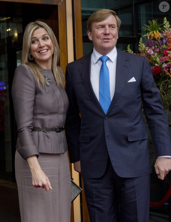 Le roi Willem-Alexander et la reine Maxima des Pays-Bas - La famille royale des Pays-Bas assiste au "Kings day concert" à Zwolle le 18 avril 2016.  Zwolle, 18-04-2016 King Willem-Alexander and Queen Maxima, Princess Beatrix and Mr Pieter van Vollenhoven attended the KingS Day Concert.18/04/2016 - Zwolle