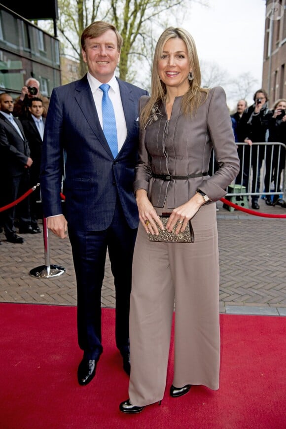 Le roi Willem-Alexander et la reine Maxima des Pays-Bas arrivent au "Kingsday concert" à Zwolle le 18 avril 2016. 18/04/2016 - Zwolle