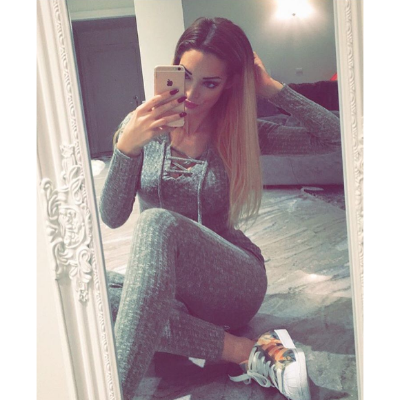 Emilie Nef Naf, toujours plus sexy, sur Instagram