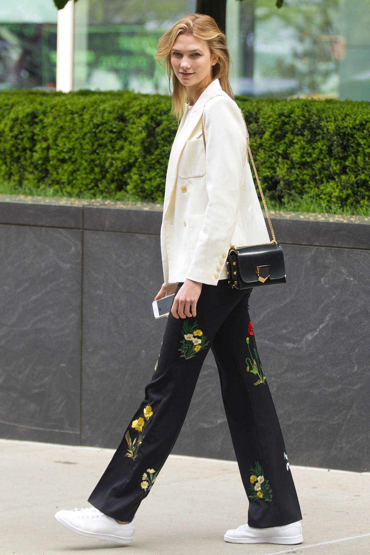 Jimmy sales choo kassidy