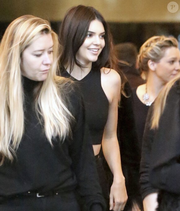 Kendall et Kylie Jenner tournent l'émission "Kathie Lee and Hoda" sur la chaîne NBC pour faire la promotion de leur nouvelle ligne de vêtements - New York le 11 février 2016